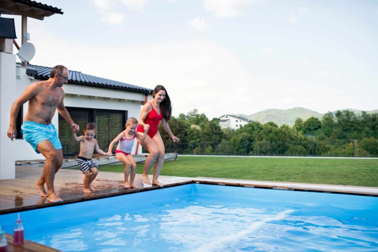 5 reasons to invest in a swimming pool in 2021