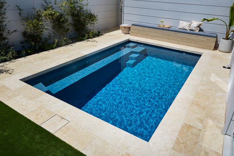 Hamilton Slimline 5.5m x 3.0m