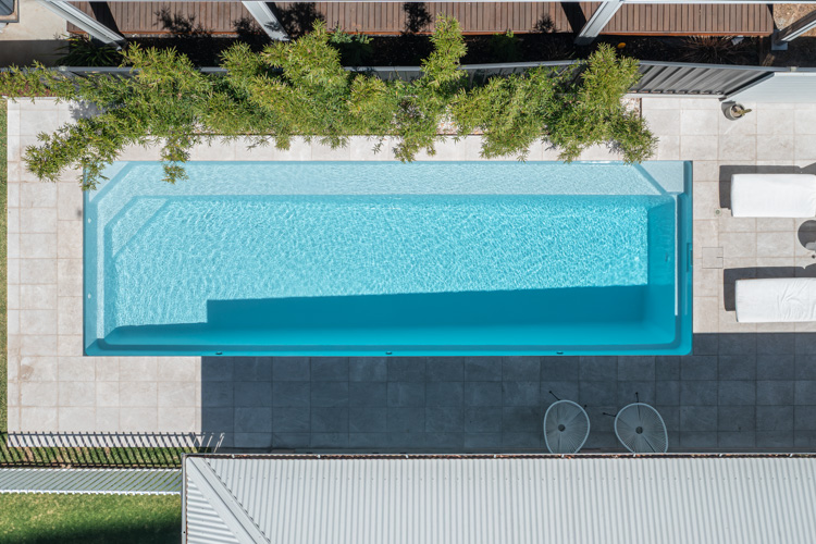 Hampton Lap Pool 10m x 3.3m Silver Pearl Sparkle